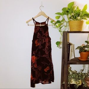 Les Soeurs | Velvet Floral High Neck Mini Dress